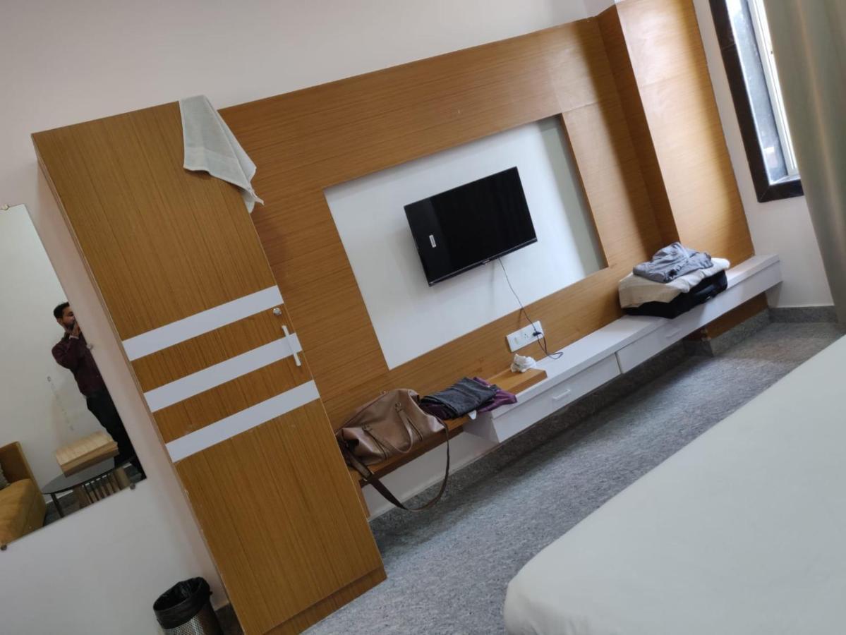 Hotel Virasat By Bookingcare Chhatarpur Ngoại thất bức ảnh