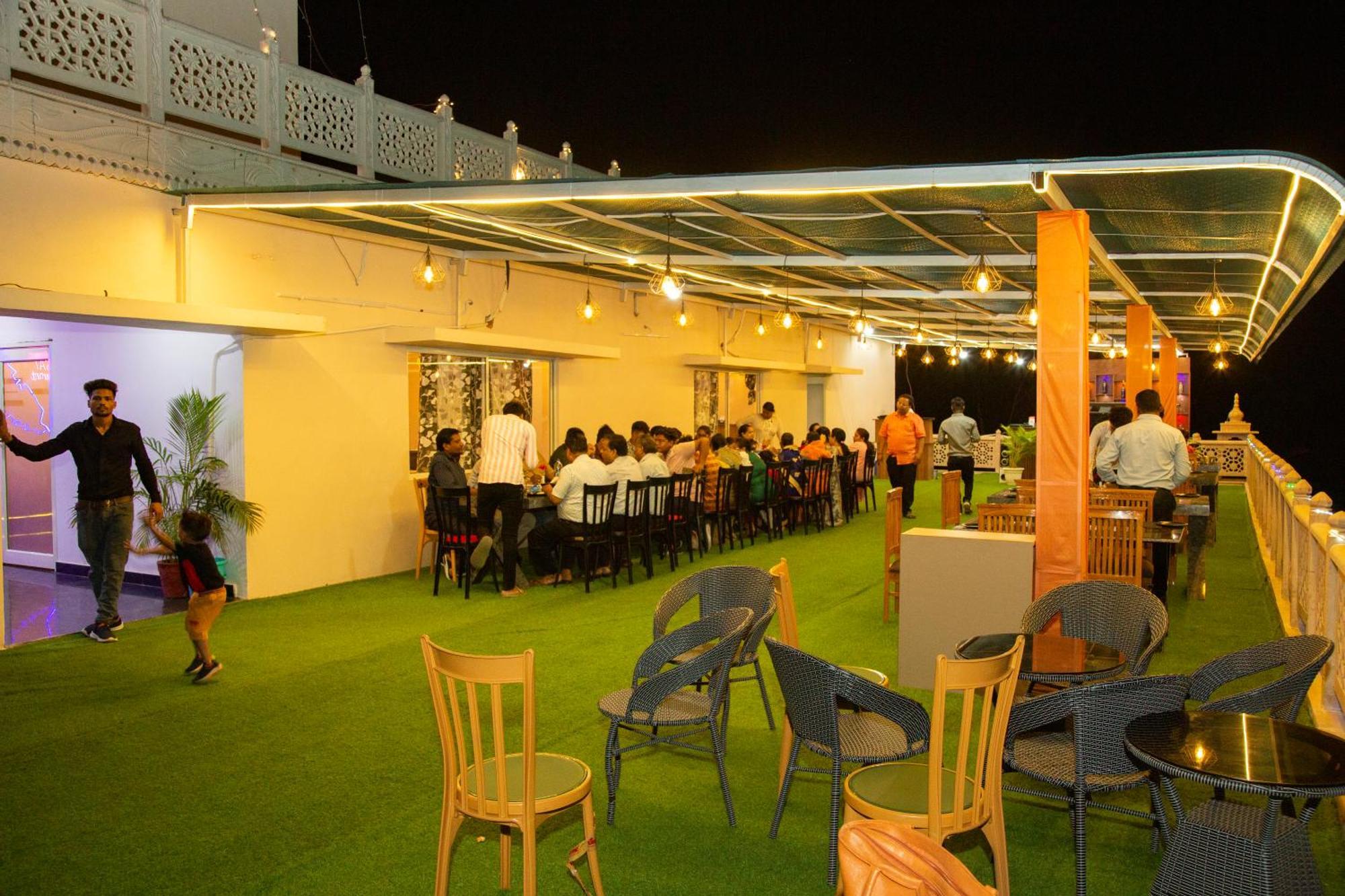 Hotel Virasat By Bookingcare Chhatarpur Ngoại thất bức ảnh