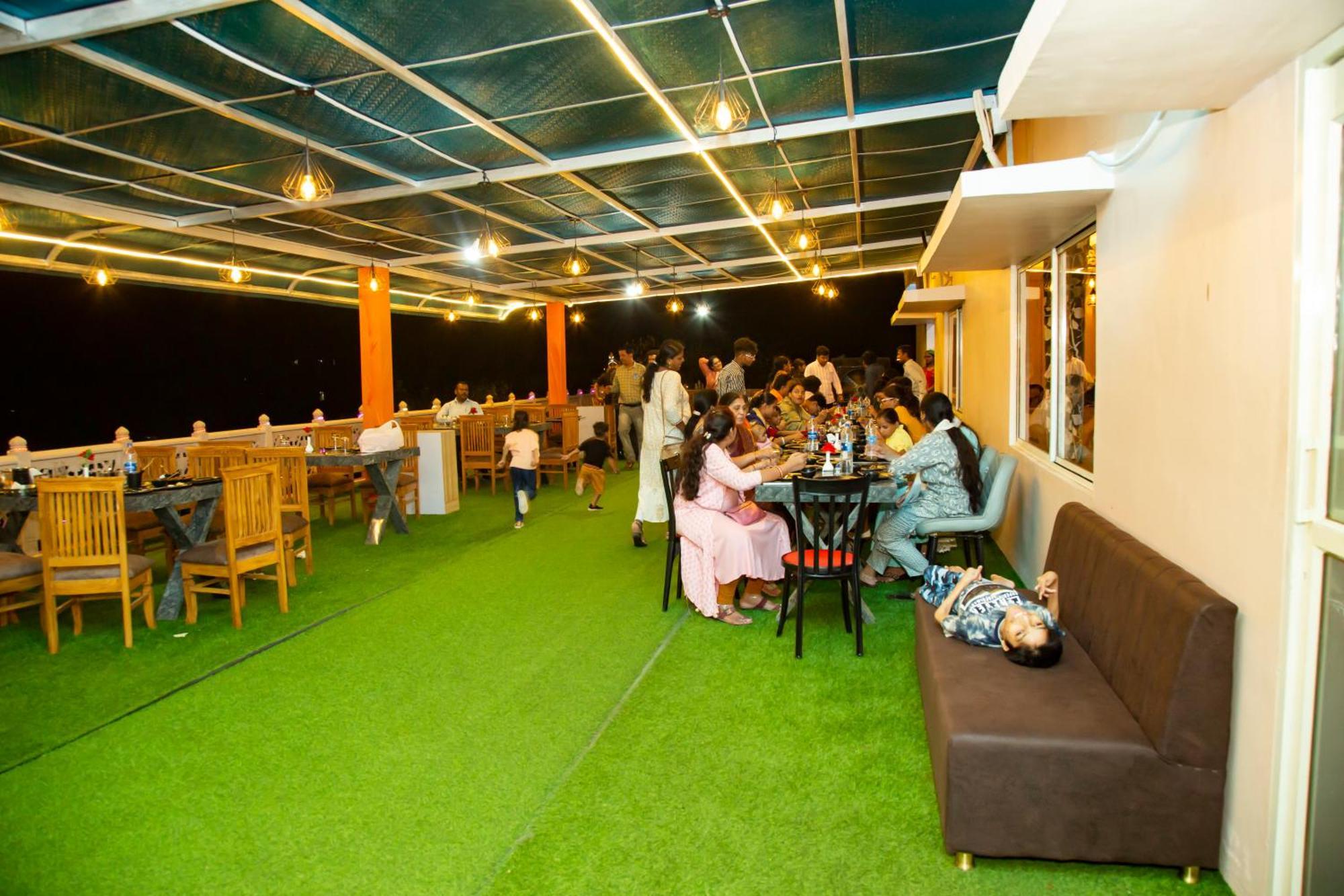 Hotel Virasat By Bookingcare Chhatarpur Ngoại thất bức ảnh